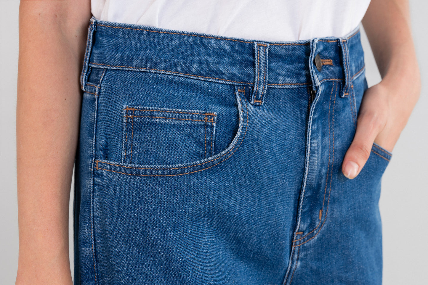 DENIM WIDE-LEG JEANS