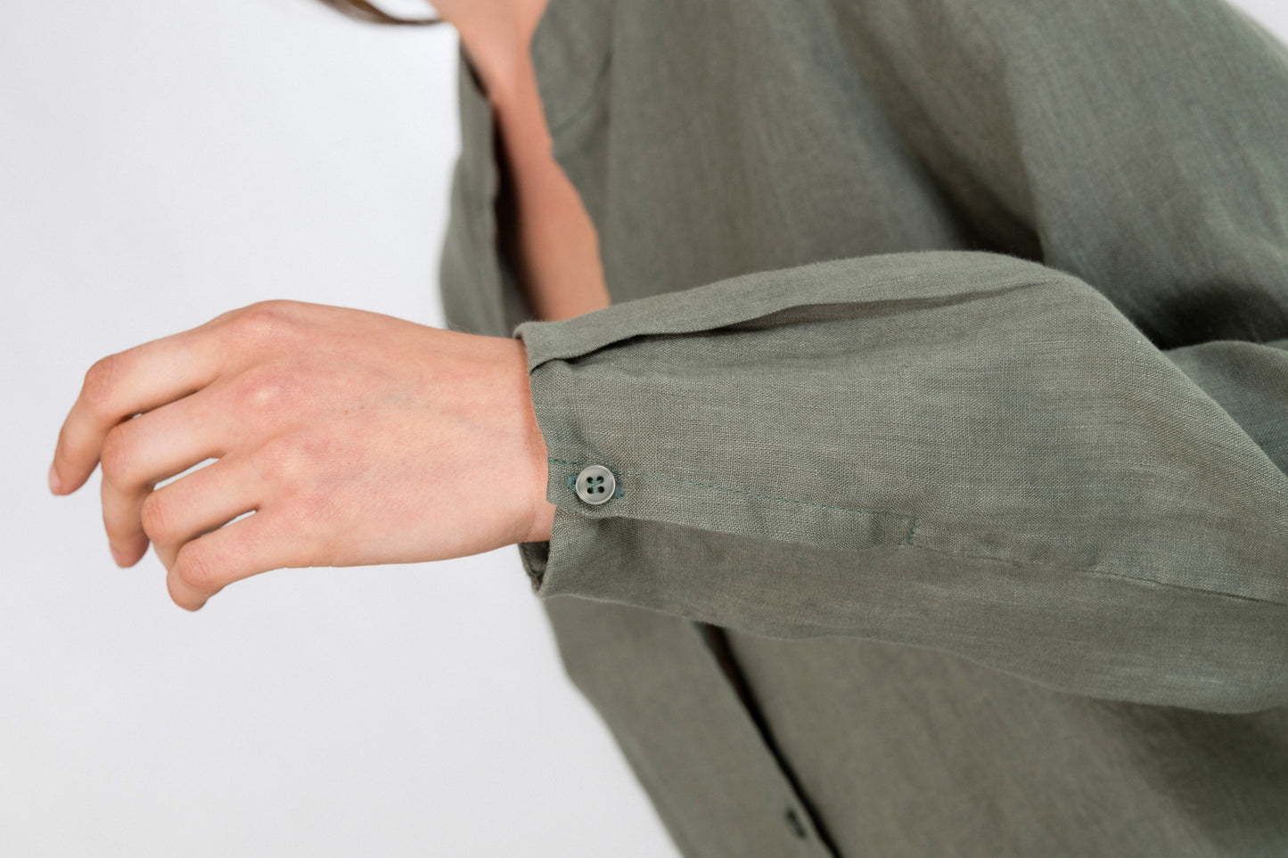 LINEN CROPPED SHIRT