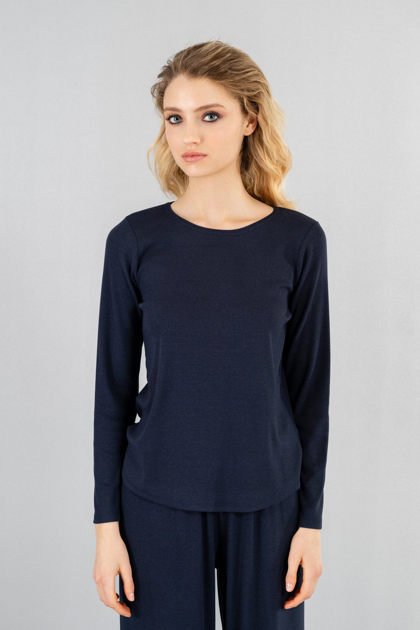 RIB ROUND NECK TOP