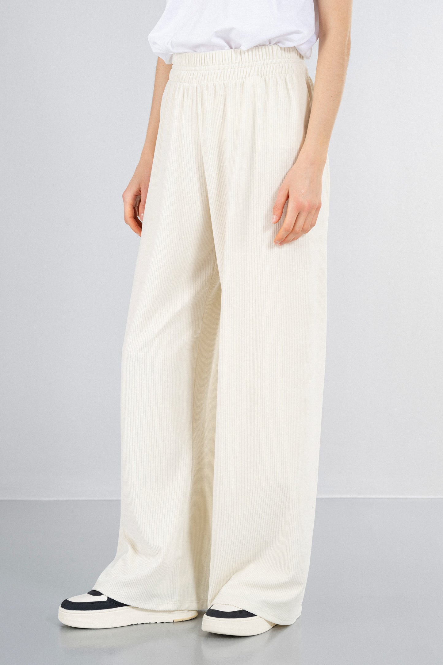 VELOUR CORDUROY WIDE-LEG PANTS